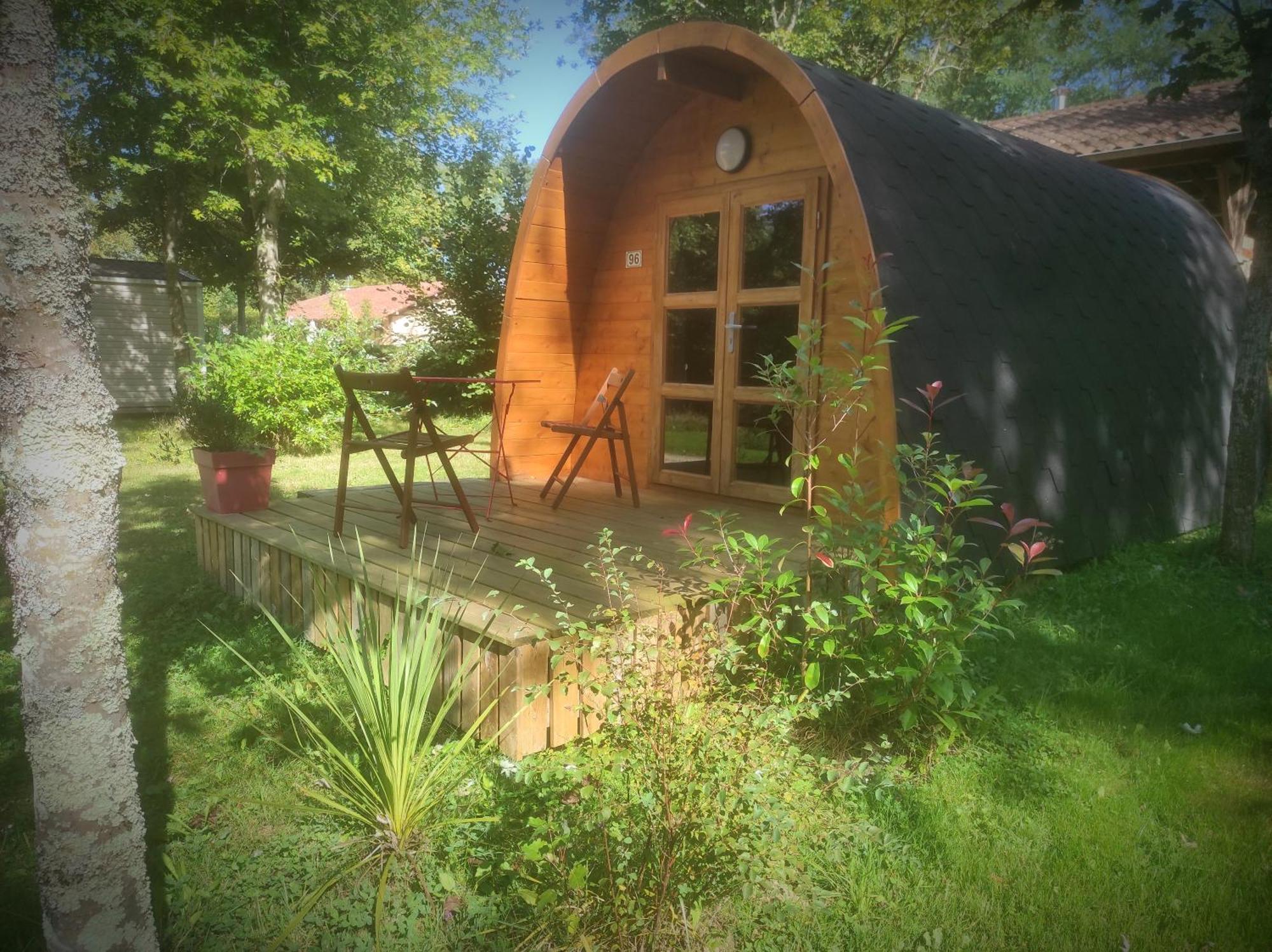 Camping Domaine De Mepillat Saint-Nizier-le-Bouchoux Exterior foto